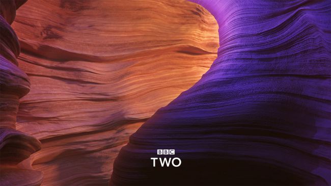 Bộ thương hiệu của BBC Two được thiết kế lại thể hiện cá tính dám đương đầu với rủi ro