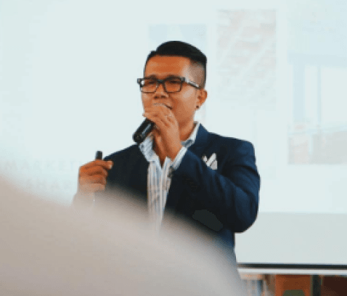 Võ Hoàng Việt